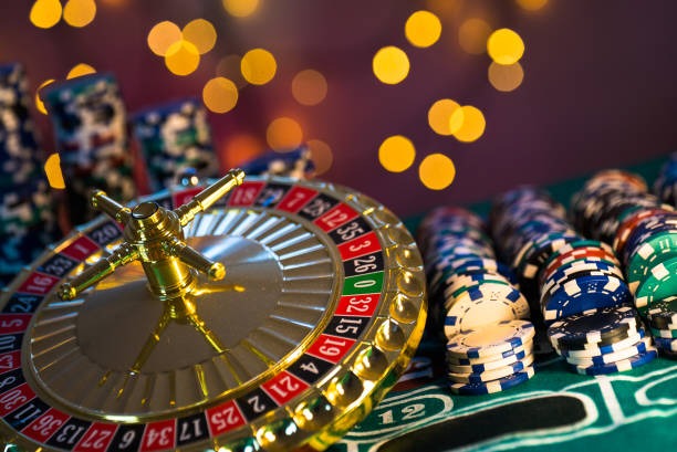 musimtoto mobile app interface showing live-dealer tables and sports markets