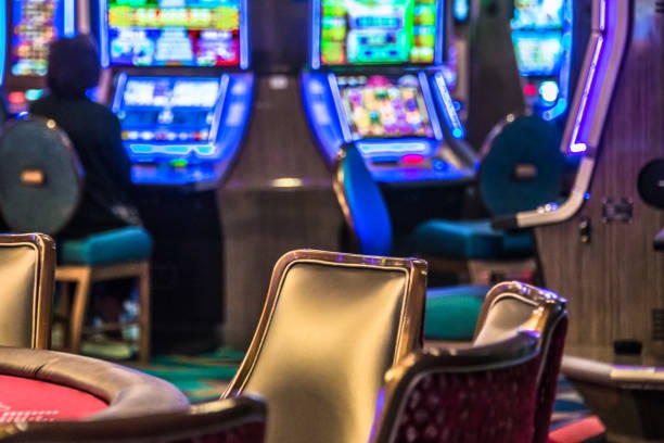 Bonanza Gold slot game on musimtoto showing cascade reels, multiplier meter, and free-spin counter